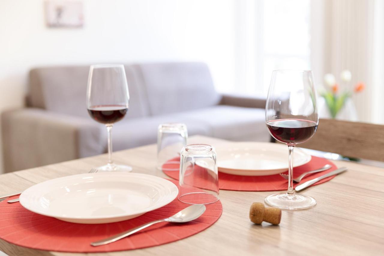 New! Milano - Flowers Home Cusano Milanino Екстер'єр фото